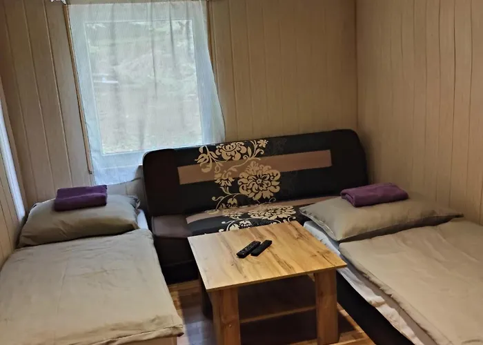 2 Na Polane * Hriňová